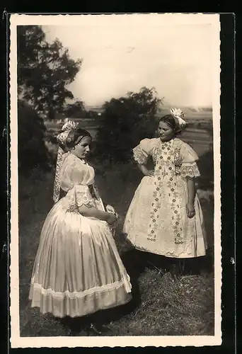 AK Moravske narodni kroje, Lanzhot