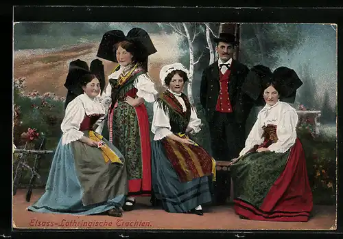 AK Mann mit Frauen in Elsass-lothringischer Tracht
