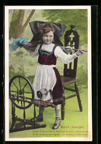 AK Mädchen in elsass-lothringischer Tracht am Spinnrad
