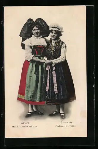 AK Frauen in elsass-lothringischer Tracht Hand in Hand