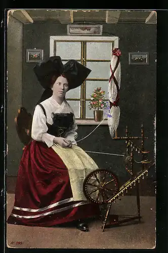 AK Frau in elsass-lothringischer Tracht am Spinnrad