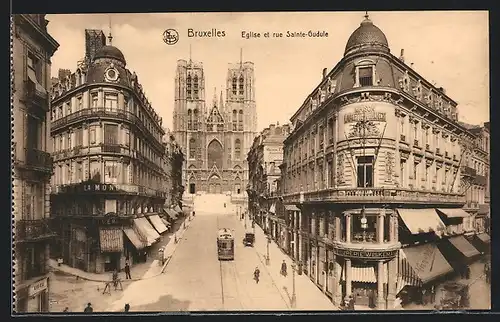 AK Brüssel / Bruxelles, Bruxelles, Eglise et rue Ste Gudule