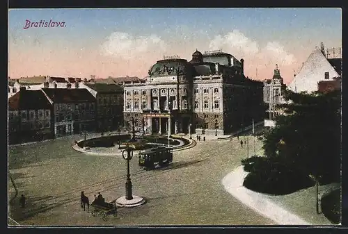 AK Bratislava, Platz mit Strassenbahn