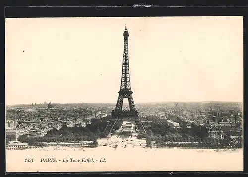 AK Paris, La Tour Eiffel, Eiffelturm aus der Vogelschau