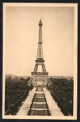 AK Paris, La Tour Eiffel, Eiffelturm, Panorama