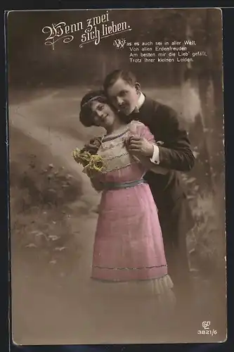 Foto-AK GL Co Nr. 3821 /6: Sich umarmendes Liebespaar