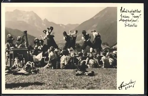 Foto-AK Hans Hruschka Nr. 2130: Schuhplattler beim Tanz