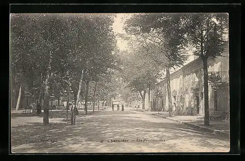 AK Lavardac, Les Promenades