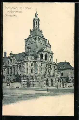 AK München, Mittelbau vom Nationalmuseum