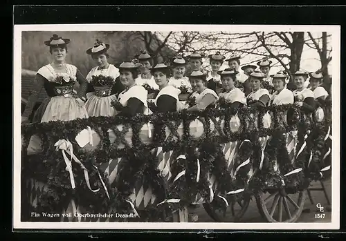 AK Bayern, Wagen voll Oberbayrischer Deandln