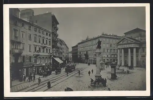 AK Trieste, Piazza della Borsa, Strassenbahn