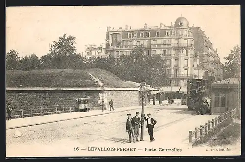 AK Levallois-Perret, Porte Courcelles, Tramway