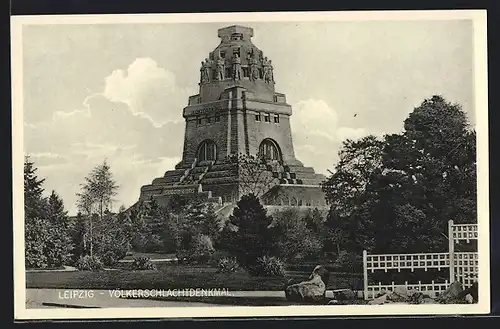AK Leipzig, Völkerschlachtdenkmal mit Anlagen