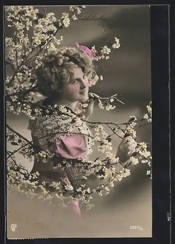 Foto-AK GL Co: Junge Dame mit blühenden Zweigen