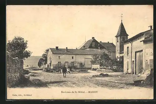 AK Maizey, Strassenpartie mit Blick zur Kirche