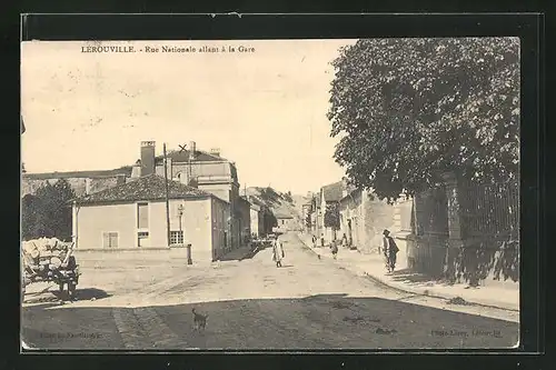 AK Lerouville, Rue Nationale allant à la Gare