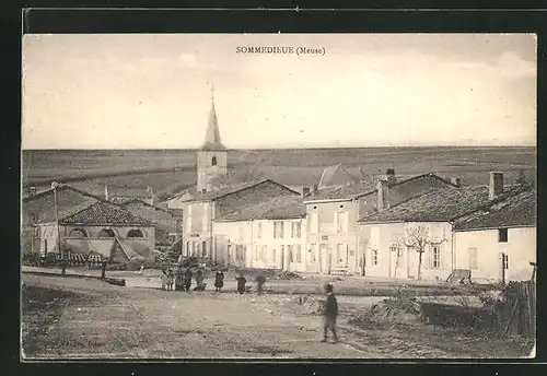 AK Sommedieue, Ortsansicht mit Kirche