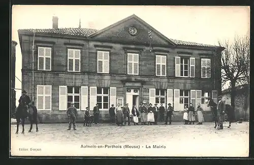 AK Aulnois-en-Perthois, La Mairie, Einheimische vor dem Rathaus