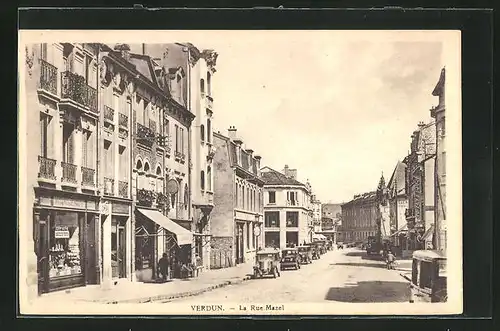 AK Verdun, La Rue Mazel, Auto, Ladengeschäfte