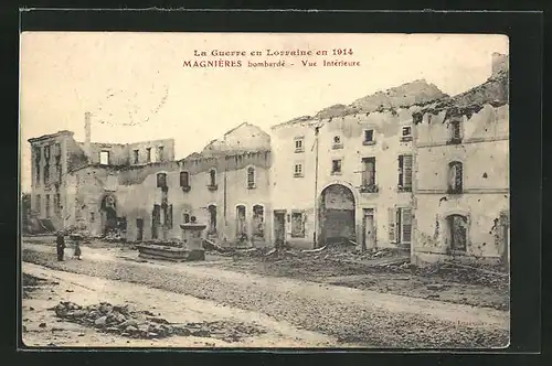 AK Magnières, La Guerre en Lorraine en 1914, Bombardé, Vue intérieure