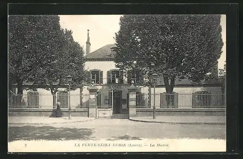 AK La Ferté-Saint-Aubin, La Mairie