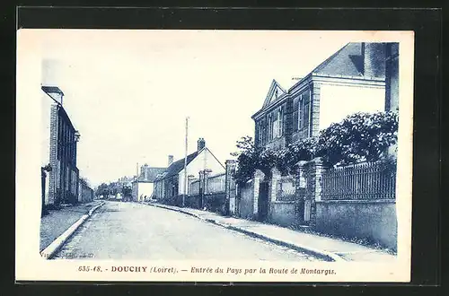 AK Douchy, Entrée du Pays par la Route de Montargis