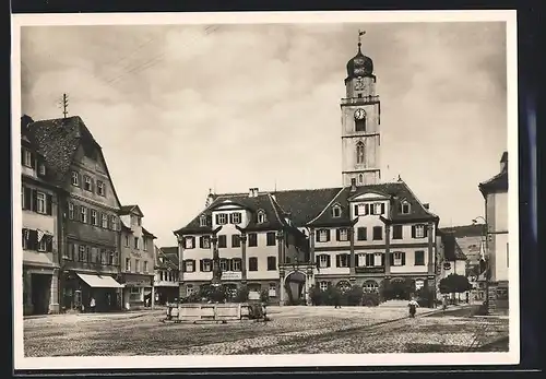 AK Bad Mergentheim, Marktplatz mit Denkmal