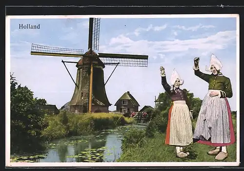 AK Frauen in niederländischer Tracht vor Windmühle