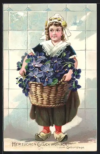 AK Mädchen mit Holzschuhen und Blumenkorb, Osterküken