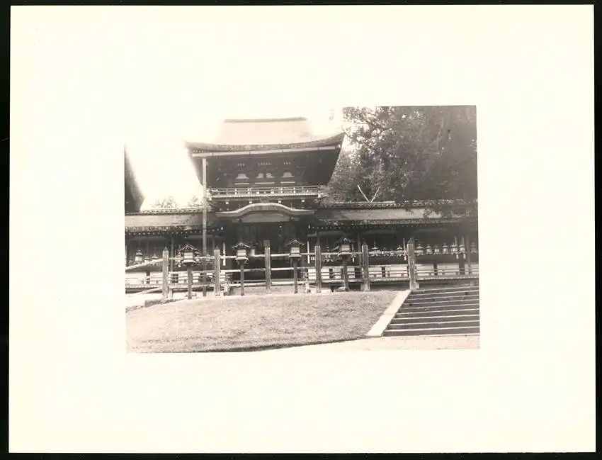Fotoalbum mit 90 Fotogravur, Ansicht Beppu, Strassen mit Geschäften, Geisha, Segelschiff, Eisenbahnbrücke, Rikscha 82