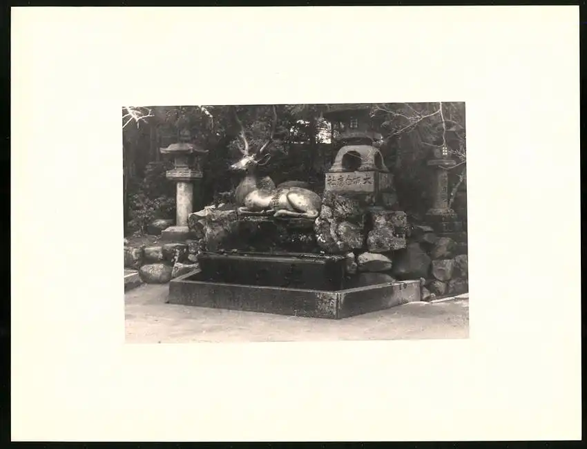 Fotoalbum mit 90 Fotogravur, Ansicht Beppu, Strassen mit Geschäften, Geisha, Segelschiff, Eisenbahnbrücke, Rikscha 85