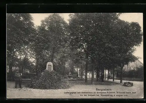 AK Bergzabern, Ludwigsplatz mit Gedenkstein