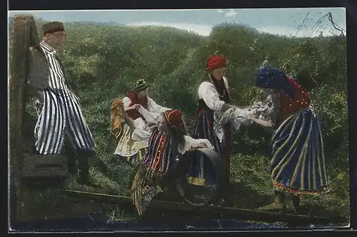 Künstler-AK Polnische Typen, Lustige Wäscherinnen tragen polnische Tracht