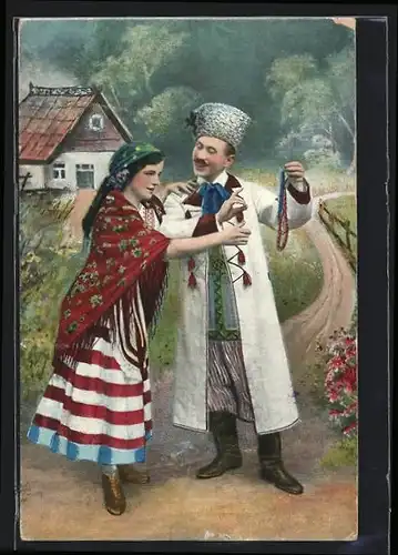 Künstler-AK Polnisches Paar in Tracht vor ihrem Haus, Sie bekommt eine Perlenkette geschenkt