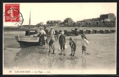 AK Luc-sur-Mer, La Plage