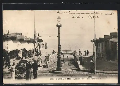 AK Luc-sur-Mer, La Passerelle