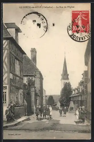 AK Le Breuil-en-Auge, La Rue de l`Eglise