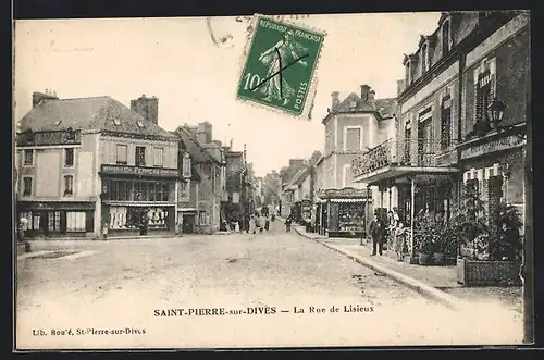 AK Saint-Pierre-sur-Dives, La Rue de Lisieux