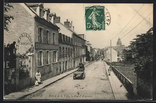 AK Falaise, Entrée de la Ville, la Rue d`Argentan