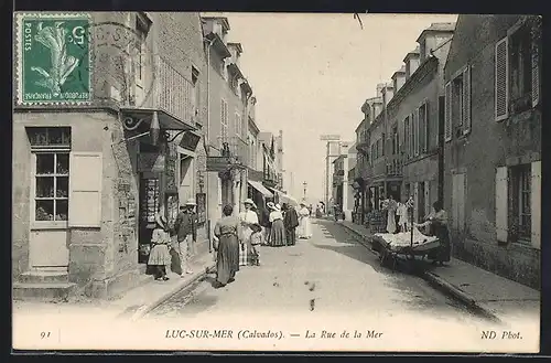 AK Luc-sur-Mer, La Rue de la Mer