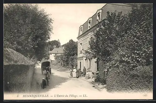 AK Hennequeville, L`Entrée du Village