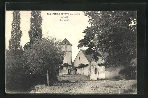 AK Pierrefitte-es-Bois, la Cour