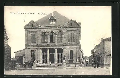 AK Vienne-la-Ville, La Mairie