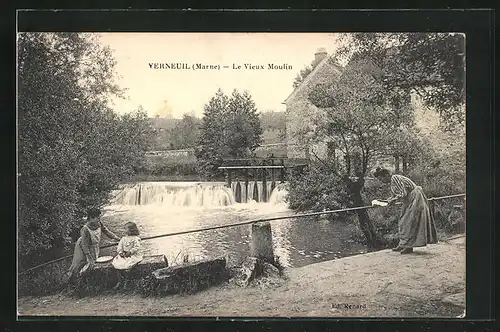 AK Verneuil, Le Vieux Moulin