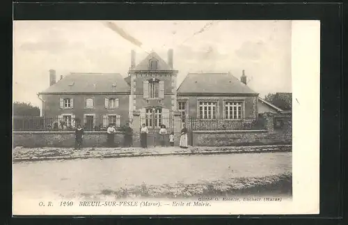 AK Breuil-sur-Vesle, Ecole et Mairie