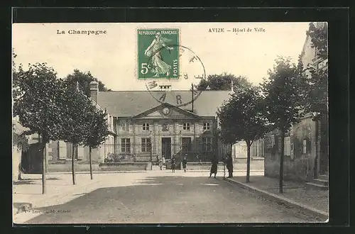 AK Avize, Hotel de Ville