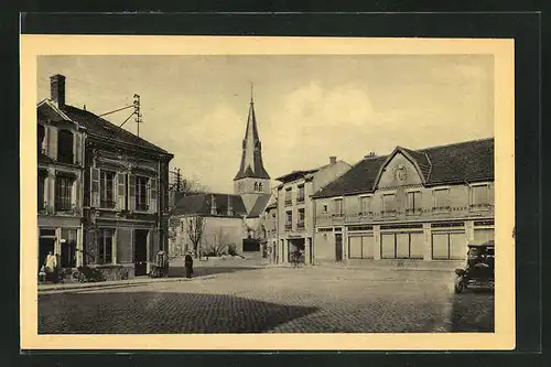 AK Suippes, la Place Leon-Bourgeois et l'Eglise