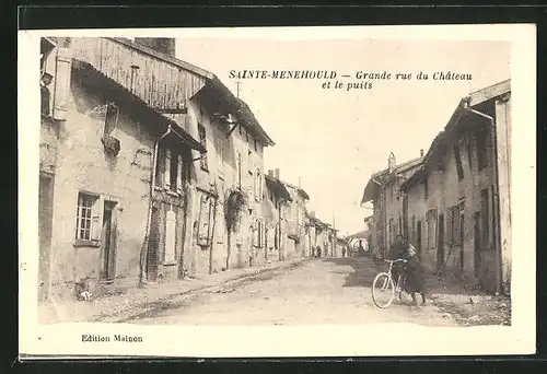 AK Sainte-Menehould, Grande rue du Château et le puits