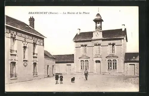 AK Branscourt, La Mairie et la Place