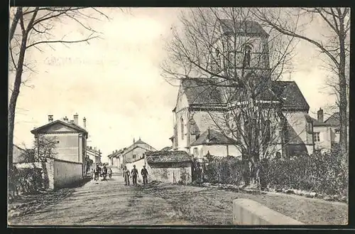 AK St. Masmes, Soldats dans une Rue et Eglise